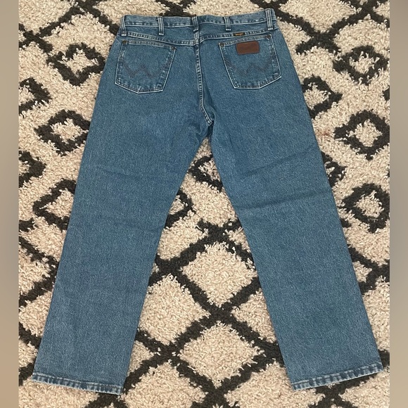 Vintage Wrangler Jeans 34x30 Straight Fit - Picture 2 of 4